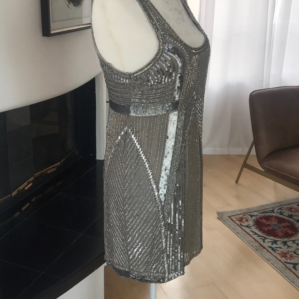 Parker dress - Picture 3 of 4